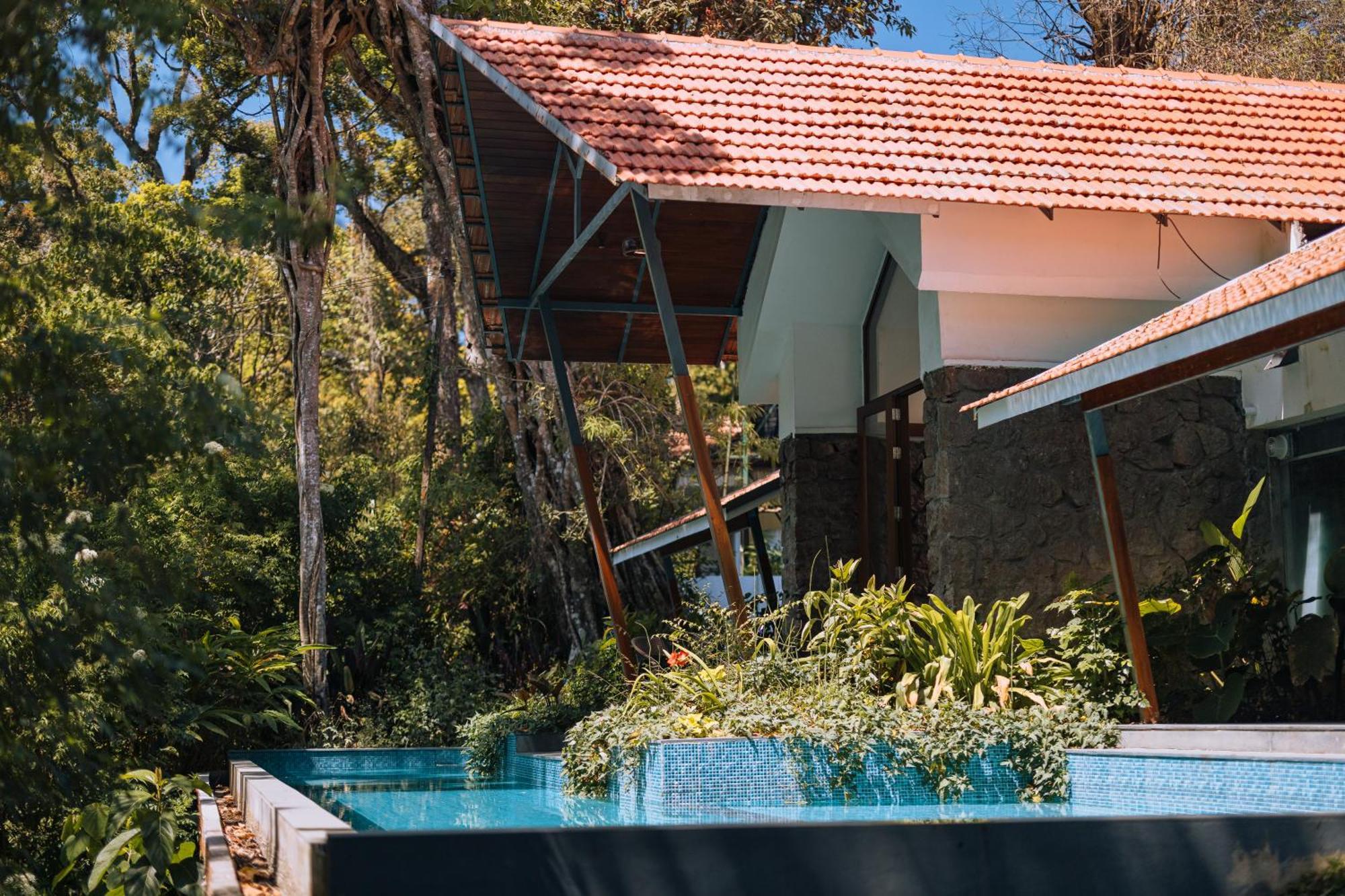 Elixir Woods Luxury Resort And Spa, Munnar Esterno foto