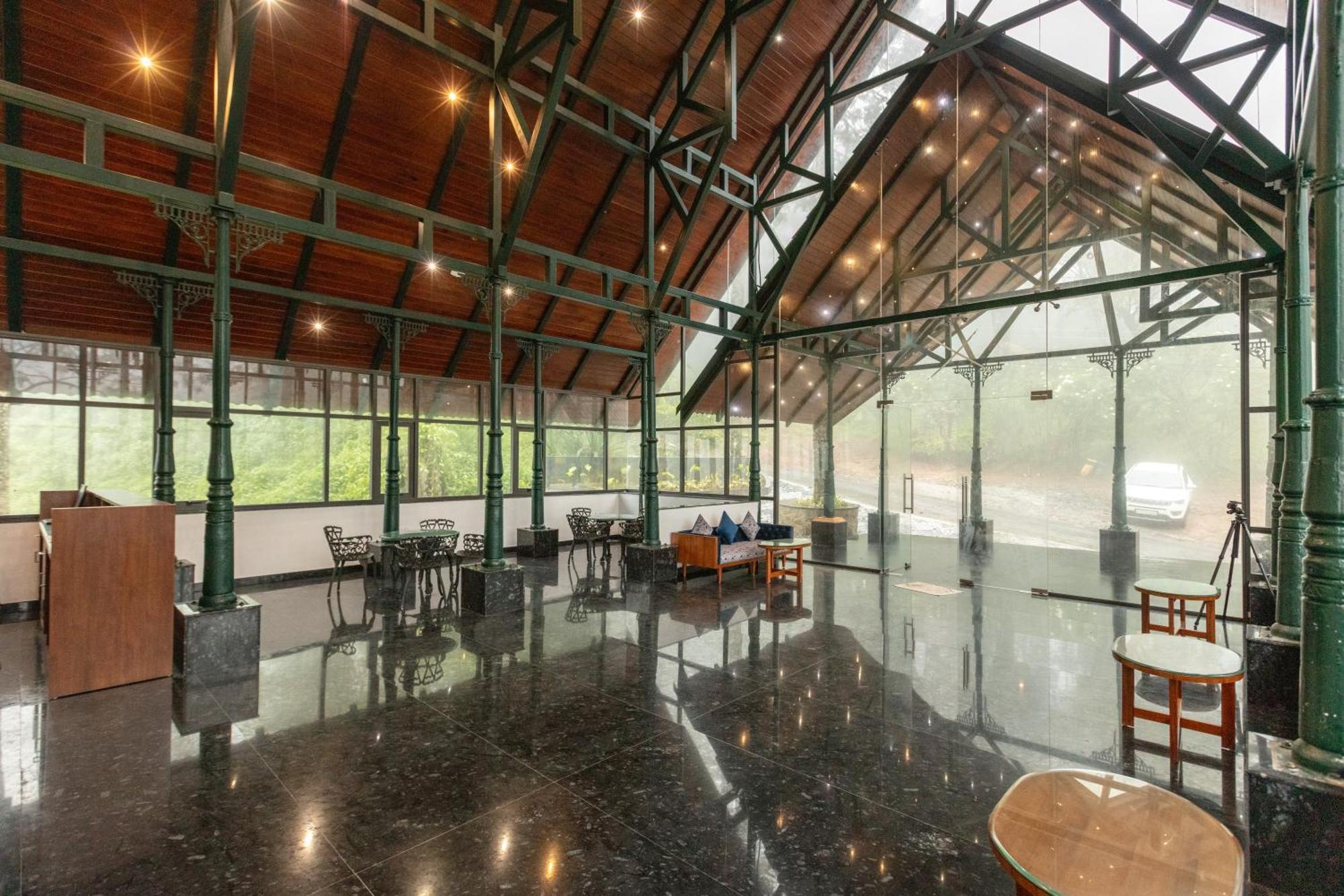 Elixir Woods Luxury Resort And Spa, Munnar Esterno foto